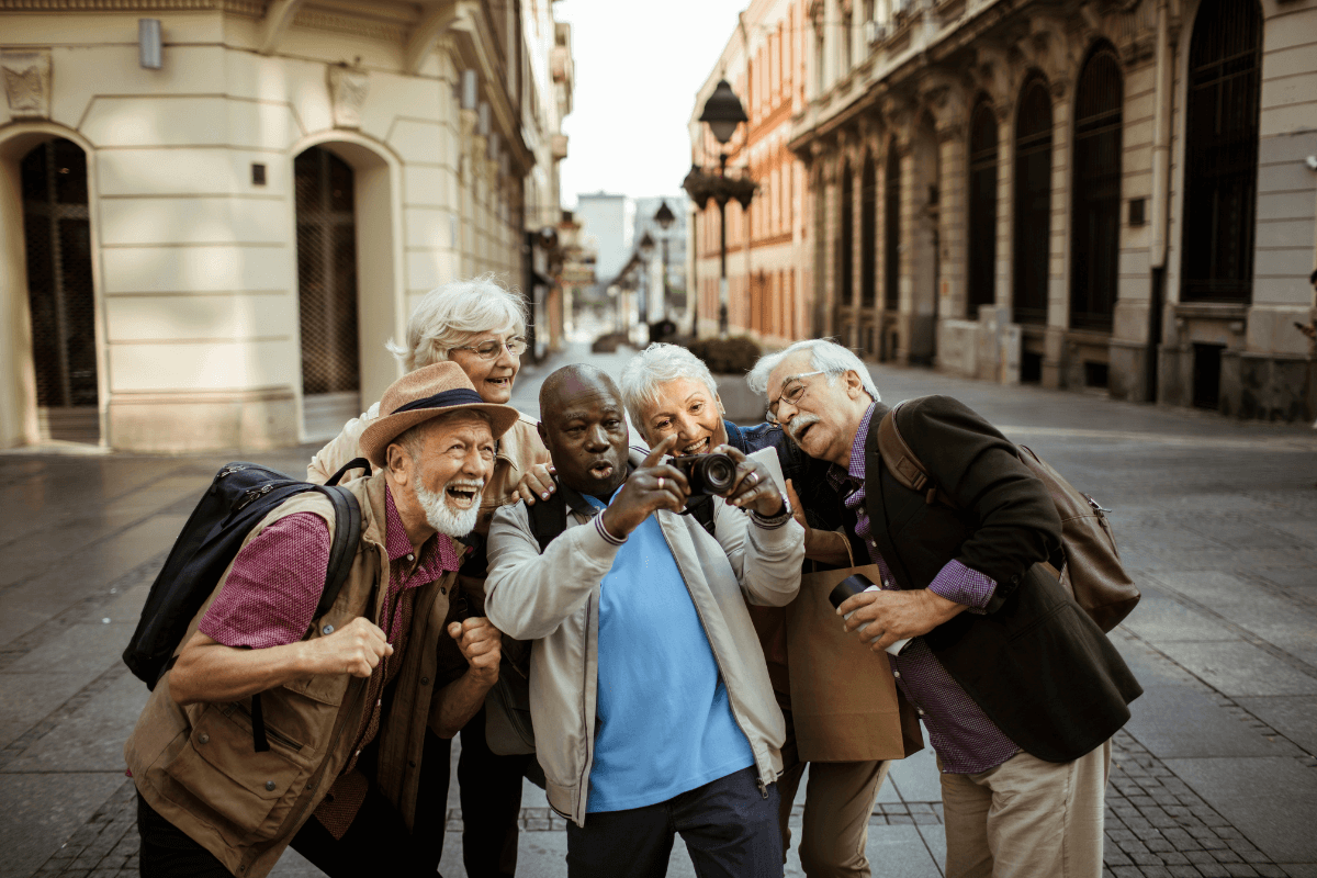 Top 10 des voyages pour les seniors solos